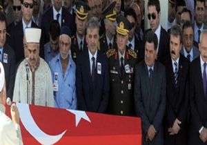 Türkiye şehitlerini uğurladı